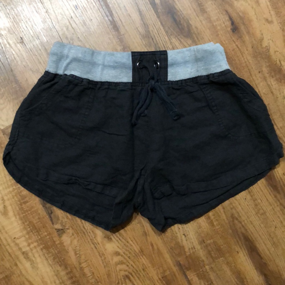 Derek Heart linen shorts